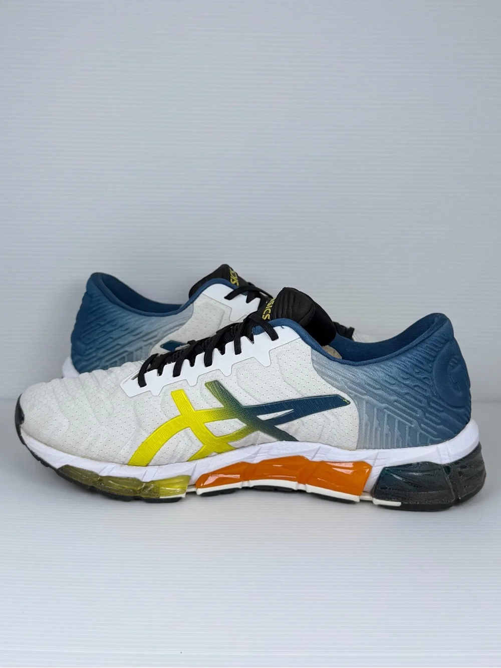 ASICS Gel Quantum 360 5 White Sour Yuzu Men’s Size 10 Running Shoes